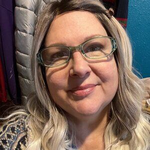 Chelsey Smith CSC Cloud Wig - Gray-Blonde Blend w roots